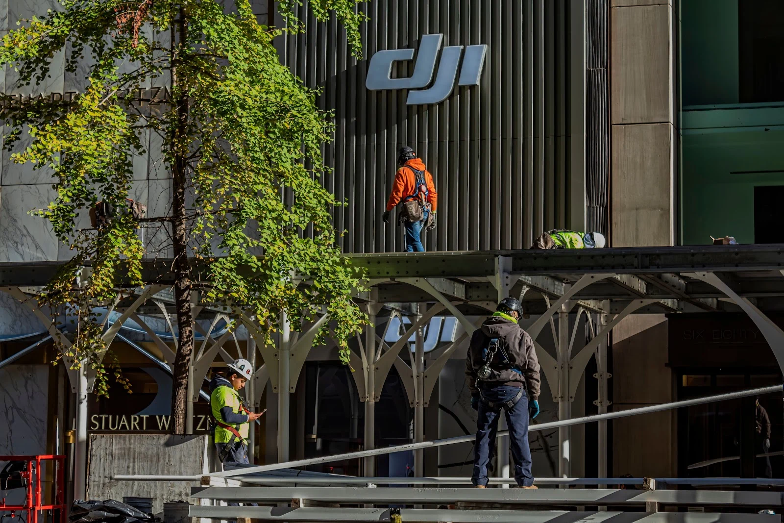 Demanda de terceros por andamio de construcción en la ciudad de Nueva York.