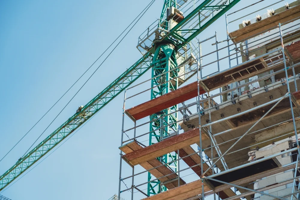Fixed pipe scaffold in construction site.
