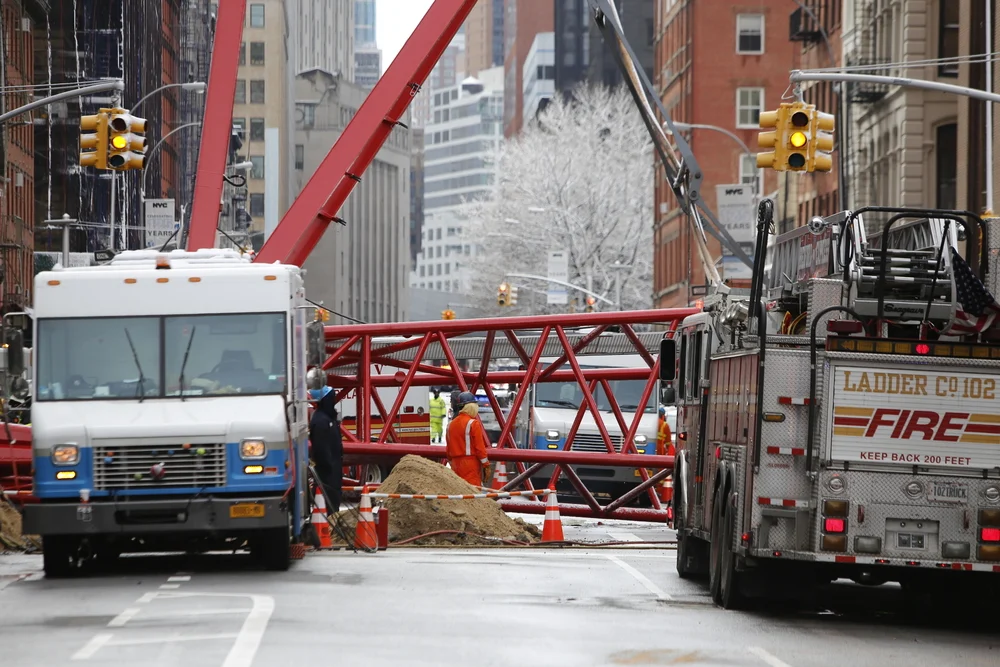 Collapsed crane accident in New York City